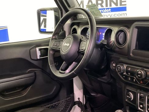 Used 2020 Jeep Wrangler Sport AWD/4WD image 14
