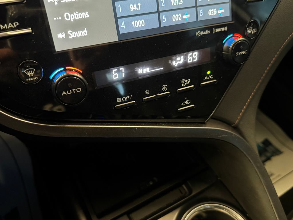 Used 2020 Toyota Camry XLE w/ Protection Package (Q2) FWD image 15