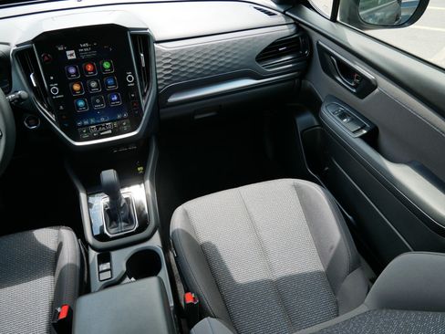 Certified 2025 Subaru Forester Premium AWD/4WD image 11