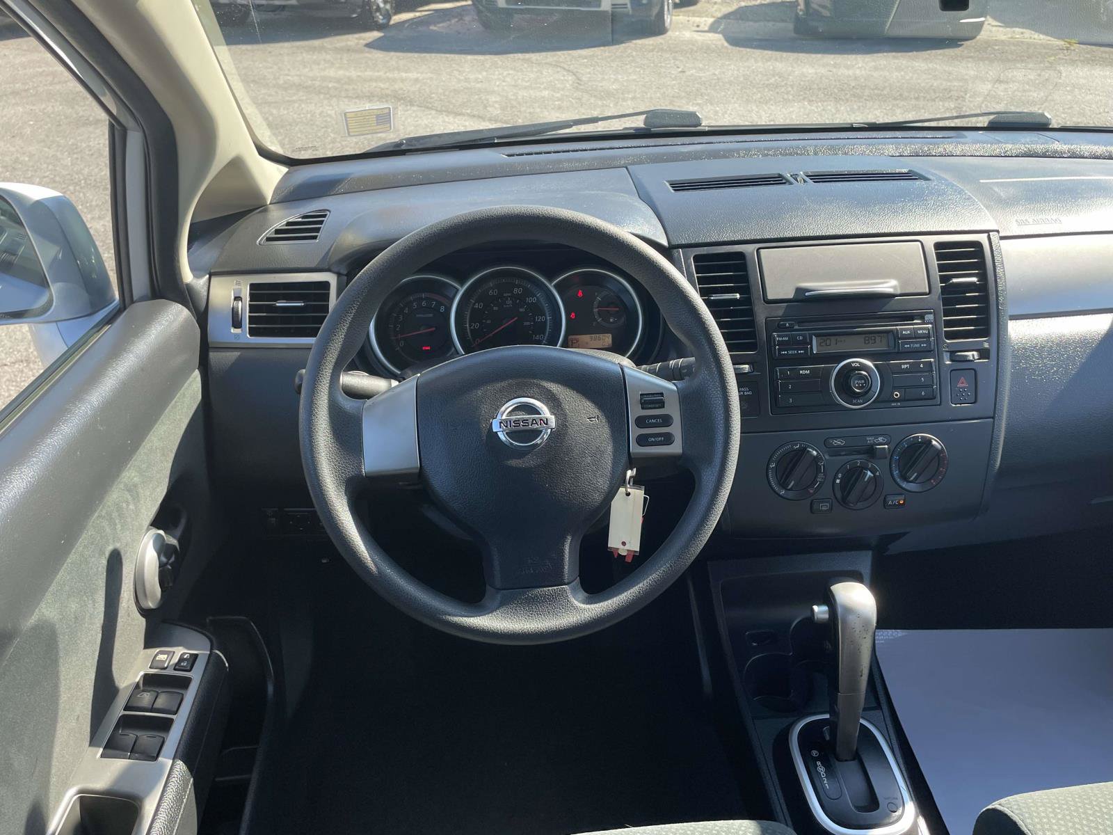 Used 2011 Nissan Versa 1.8 S w/ PWR Plus Pkg FWD image 10