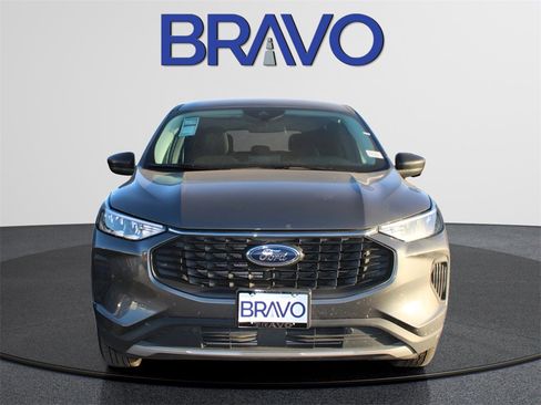 Used 2025 Ford Escape Active image 2