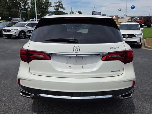 Used 2017 Acura MDX SH-AWD w/ Advance Package image 11