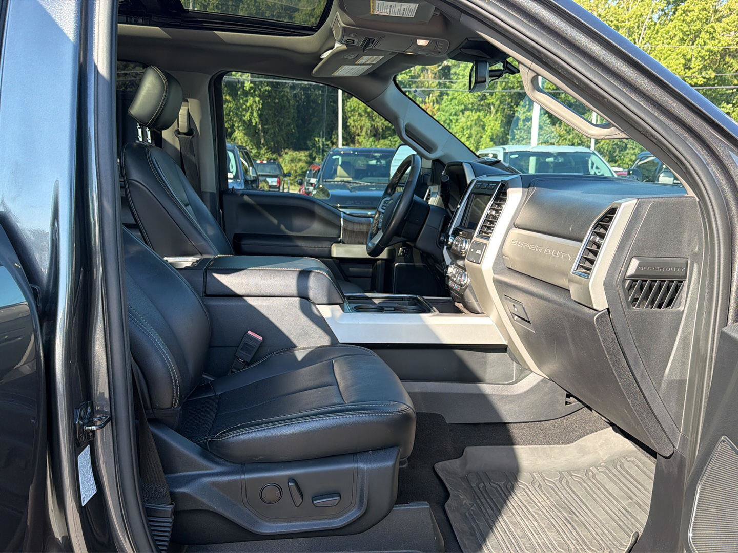 Used 2020 Ford F250 Lariat AWD/4WD image 12