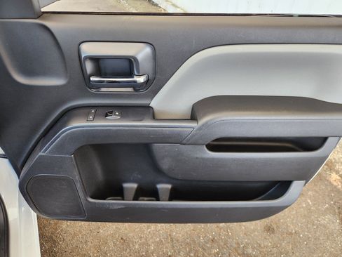 Used 2018 GMC Sierra 1500 2WD Regular Cab image 10