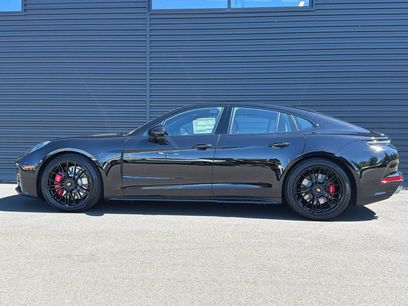 New 2026 Porsche Panamera GTS