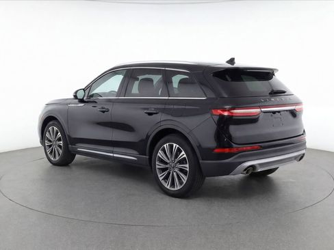 Used 2020 Lincoln Corsair Reserve w/ Elements Package FWD image 5