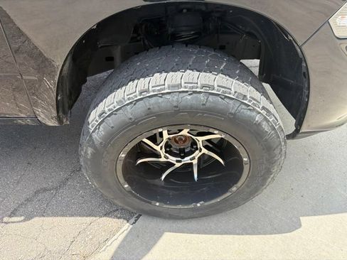 Used 2023 RAM 1500 Express w/ Wheel & Sound Group AWD/4WD image 14