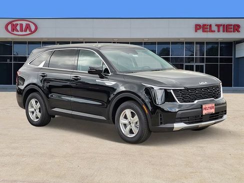 New 2026 Kia Sorento LX FWD image 1