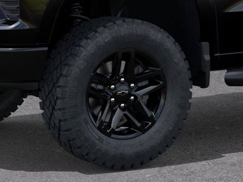 Used 2026 Chevrolet Silverado 1500 Custom Trail Boss AWD/4WD image 30