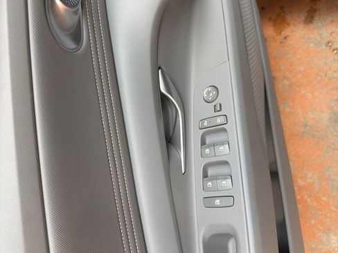 New 2026 Hyundai Elantra SEL Sport Premium FWD image 23