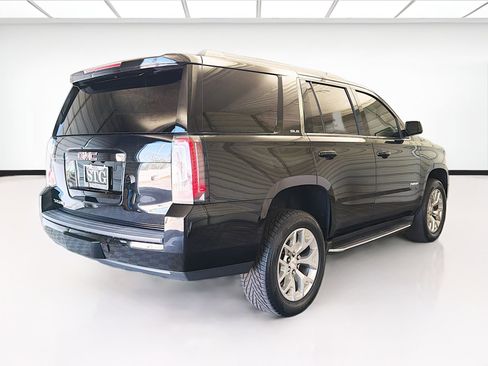 Used 2017 GMC Yukon SLE w/ SLE Value Package RWD image 4