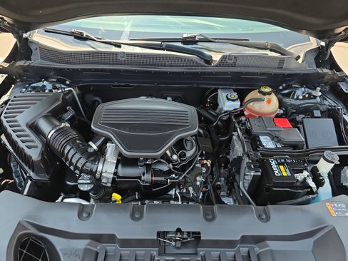 Used 2019 Chevrolet Blazer RS FWD image 32