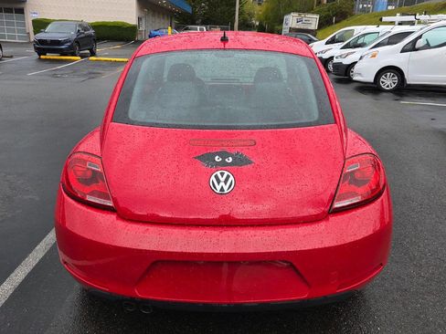 Used 2013 Volkswagen Beetle 2.5 FWD image 6