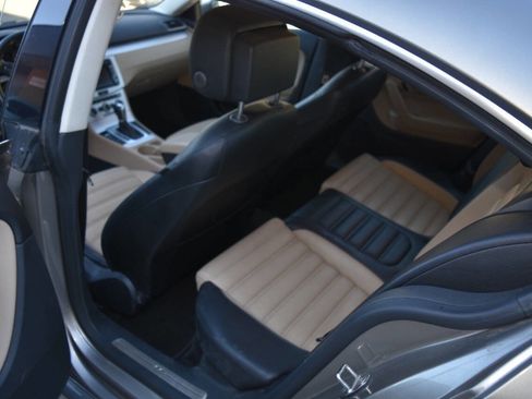 Used 2013 Volkswagen CC Sport image 31