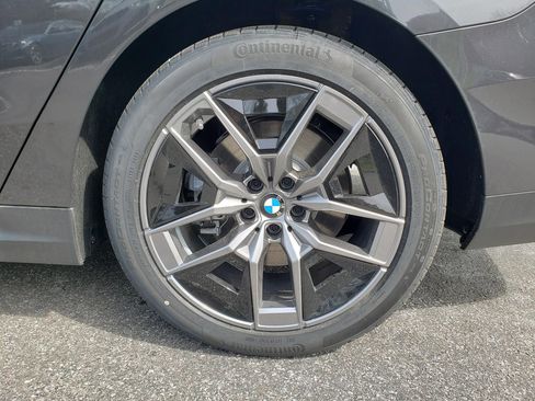 New 2026 BMW 540i xDrive w/ Premium Package image 29