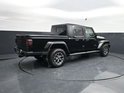 New 2026 Jeep Gladiator Sport image 9
