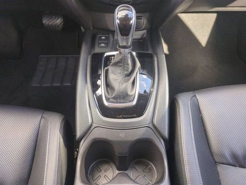 Used 2022 Nissan Rogue Sport SL w/ Premium Package FWD image 20