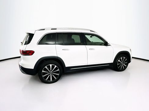 Used 2023 Mercedes-Benz GLB 250 image 10