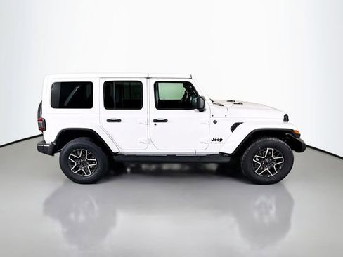 New 2026 Jeep Wrangler Sahara image 8