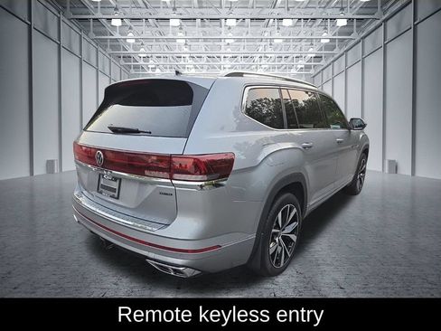 Used 2026 Volkswagen Atlas SEL Premium R-Line AWD/4WD image 7