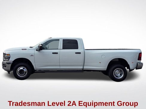 New 2026 RAM 3500 Tradesman image 21