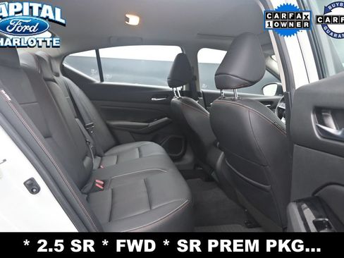 Used 2023 Nissan Altima 2.5 SR w/ SR Premium Package FWD image 12