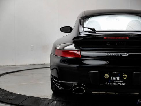 Used 2005 Porsche 911 Turbo S image 11