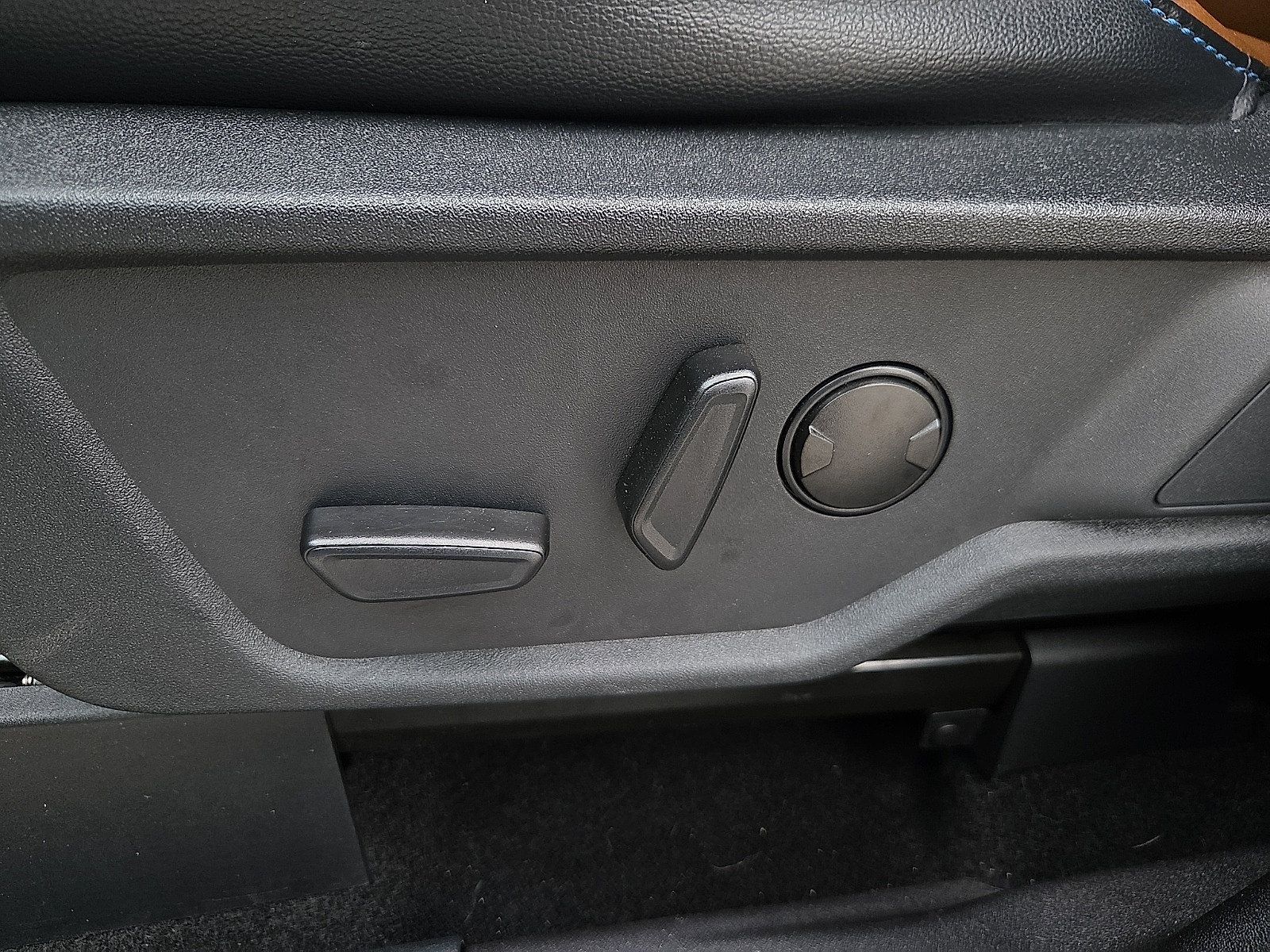 Used 2024 Ford Bronco Outer Banks AWD/4WD image 15