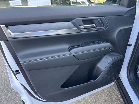 New 2025 GMC Terrain Elevation image 10