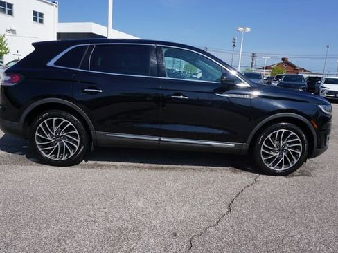 Used 2020 Lincoln Nautilus Reserve w/ Equipment Group 201A AWD/4WD image 3