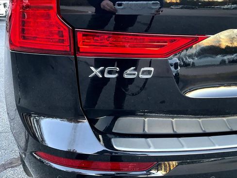 Certified 2024 Volvo XC60 B5 Plus w/ Protection Package Premier image 30