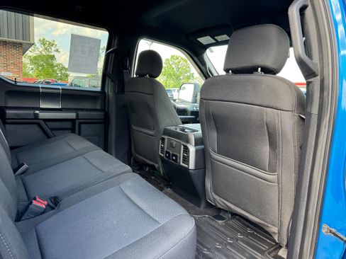 Used 2020 Ford F150 XLT w/ Equipment Group 302A Luxury AWD/4WD image 15