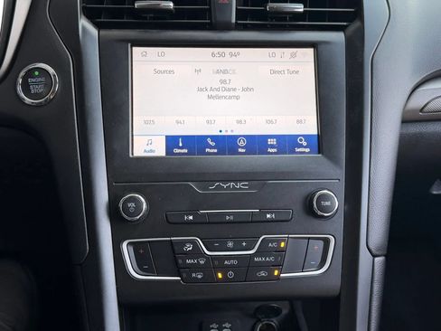 Used 2020 Ford Fusion SE w/ Equipment Group 151A FWD image 37