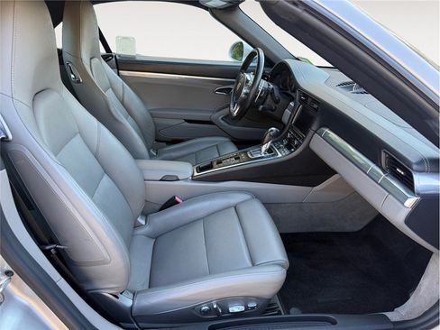 Used 2013 Porsche 911 Carrera S RWD image 15