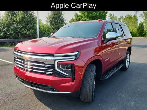 Used 2025 Chevrolet Tahoe Premier AWD/4WD image 3