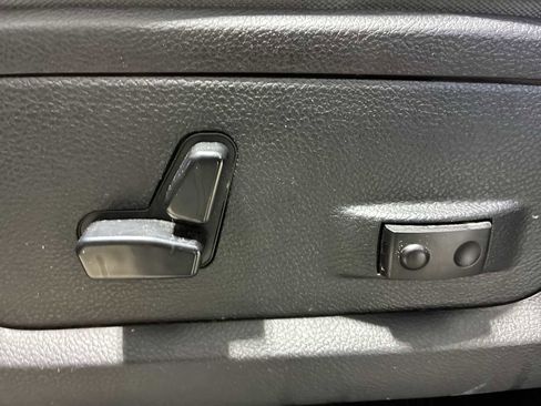 Used 2014 RAM 1500 Big Horn image 14