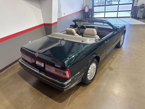 Used 1993 Cadillac Allante image 67