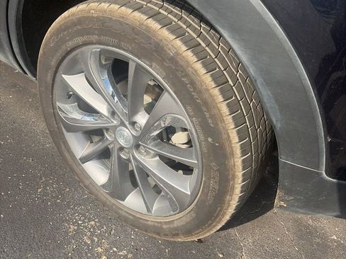 Used 2021 Buick Encore GX Select w/ Advanced Technology Package image 7