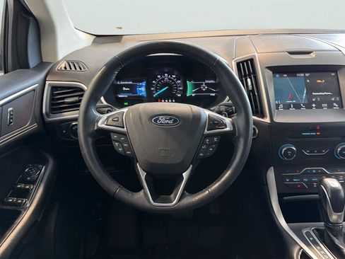 Used 2018 Ford Edge SEL w/ Equipment Group 201A AWD/4WD image 12