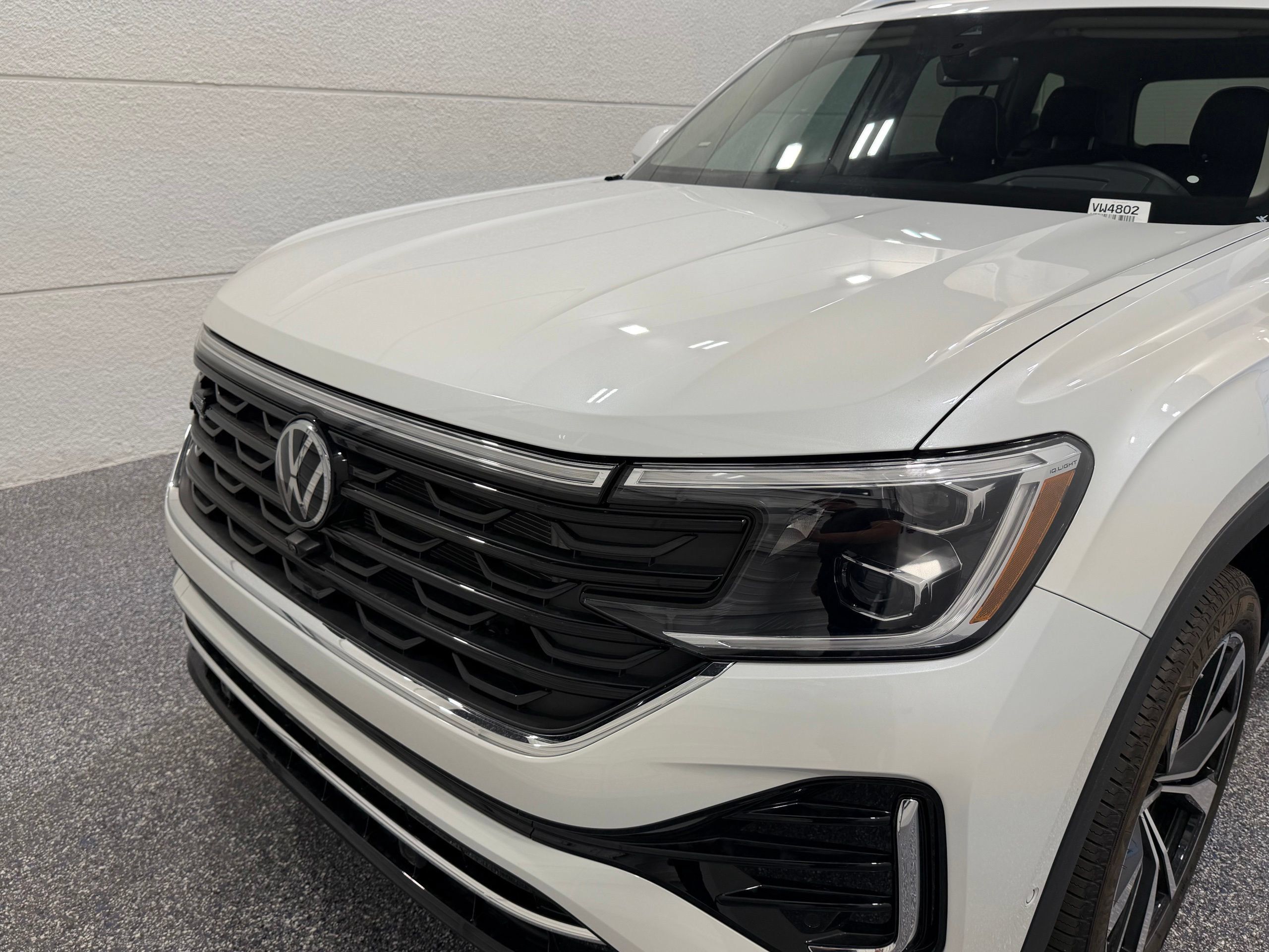 New 2025 Volkswagen Atlas SEL Premium R-Line AWD/4WD image 15