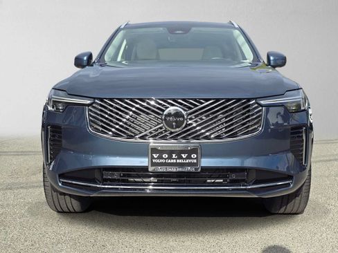 Used 2026 Volvo XC90 B6 Ultra w/ Protection Package AWD/4WD image 8