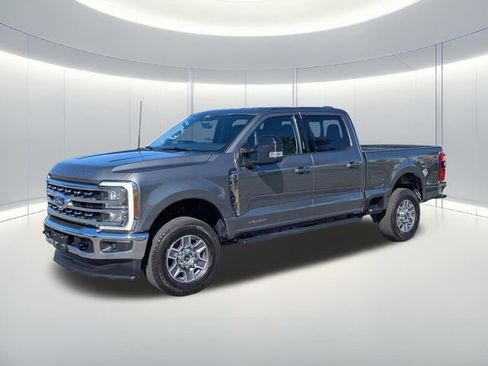Used 2024 Ford F250 Lariat AWD/4WD image 1