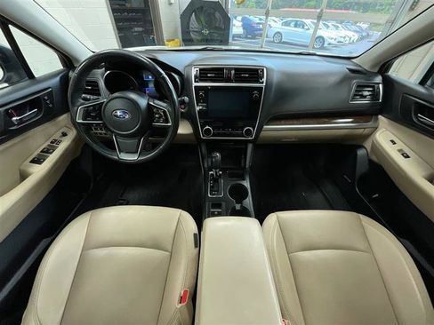 Used 2018 Subaru Outback 2.5i Limited AWD/4WD image 27