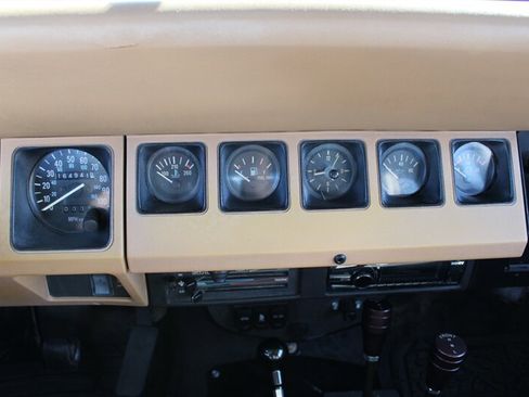 Used 1988 Jeep Wrangler Sahara AWD/4WD image 27