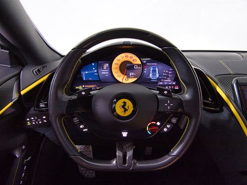 Certified 2021 Ferrari Roma RWD image 11