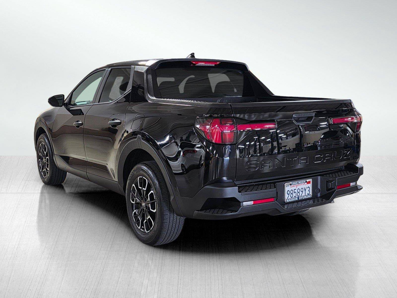 Used 2024 Hyundai Santa Cruz SEL FWD image 5