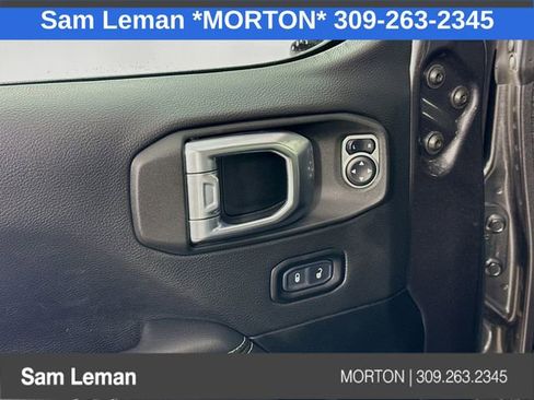 Used 2021 Jeep Wrangler Unlimited Sahara w/ Cold Weather Group image 18