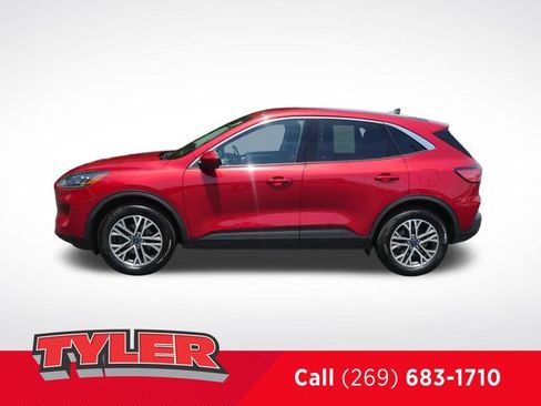 Used 2022 Ford Escape SEL w/ Technology Package AWD/4WD image 4