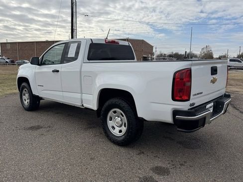 Used 2017 Chevrolet Colorado W/T image 4