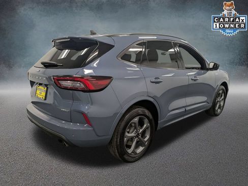 Used 2023 Ford Escape ST-Line w/ Tech Pack #1 AWD/4WD image 4